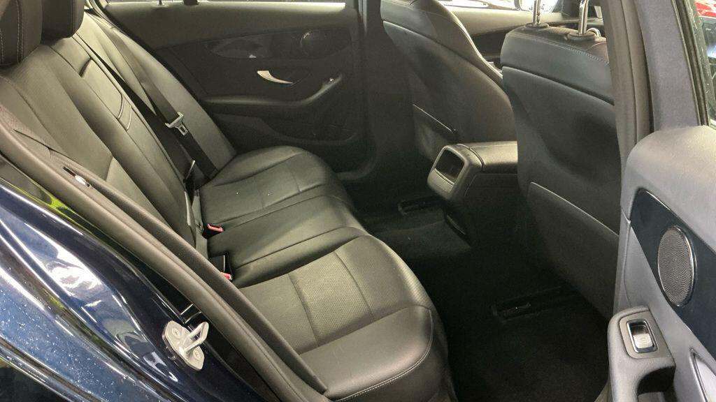Used Mercedes-Benz C Class 2018 for sale - 76549486: Photo 10