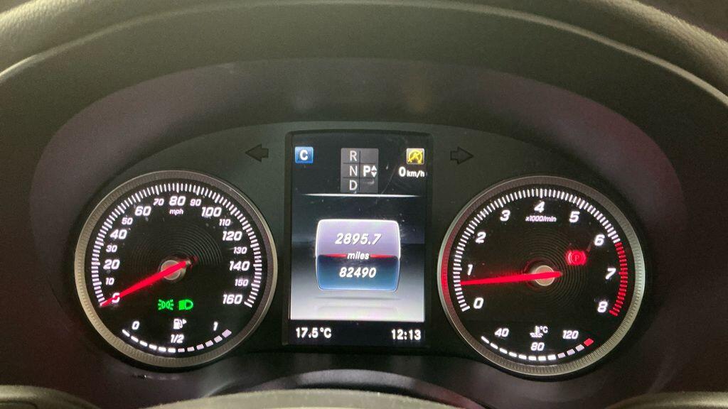 Used Mercedes-Benz C Class 2018 for sale - 76549486: Photo 11