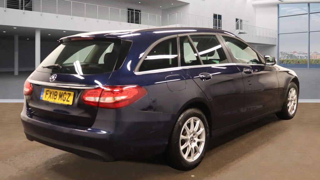 Used Mercedes-Benz C Class 2018 for sale - 76549486: Photo 6