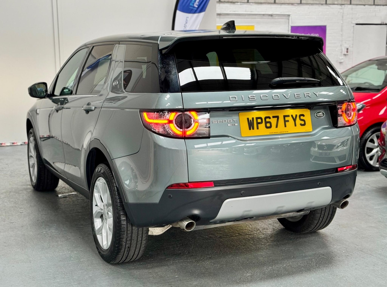 Used Land Rover Discovery Sport 2018 for sale - 76327198: Photo 13