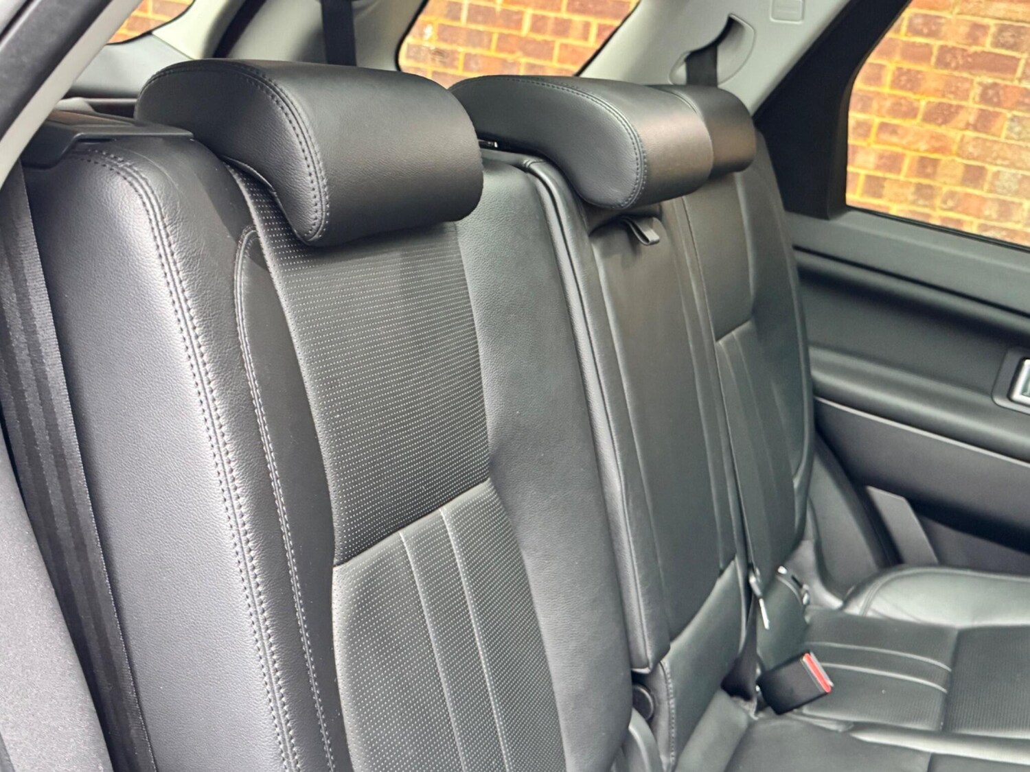 Used Land Rover Discovery Sport 2018 for sale - 76327198: Photo 52