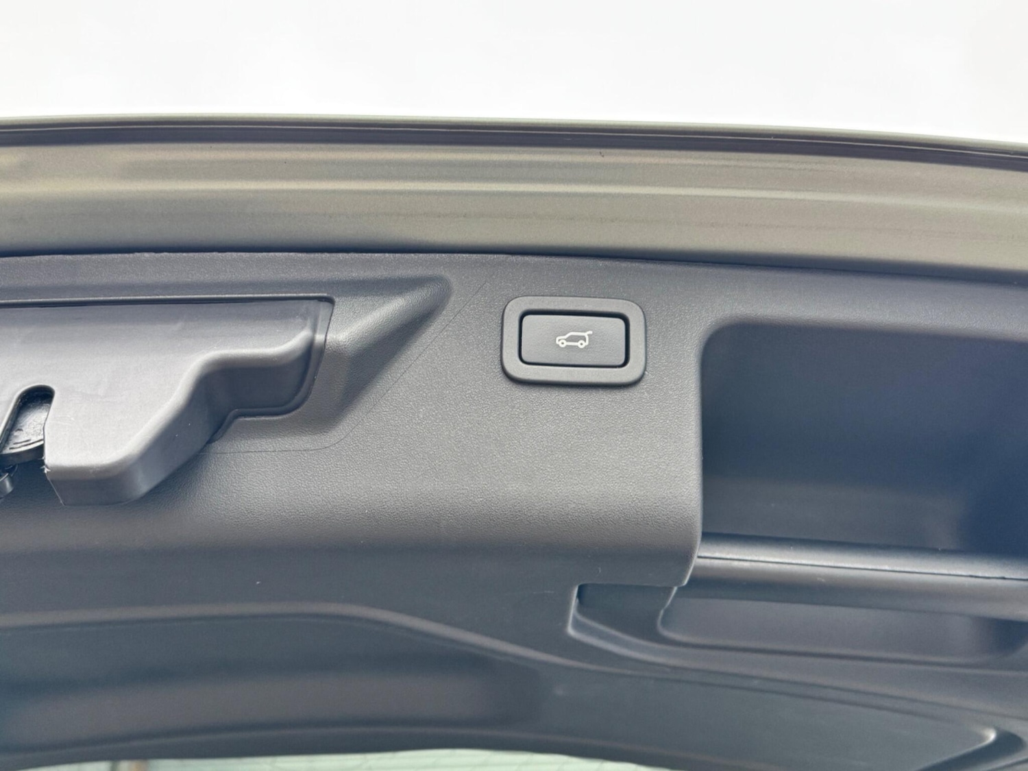 Used Land Rover Discovery Sport 2018 for sale - 76327198: Photo 55