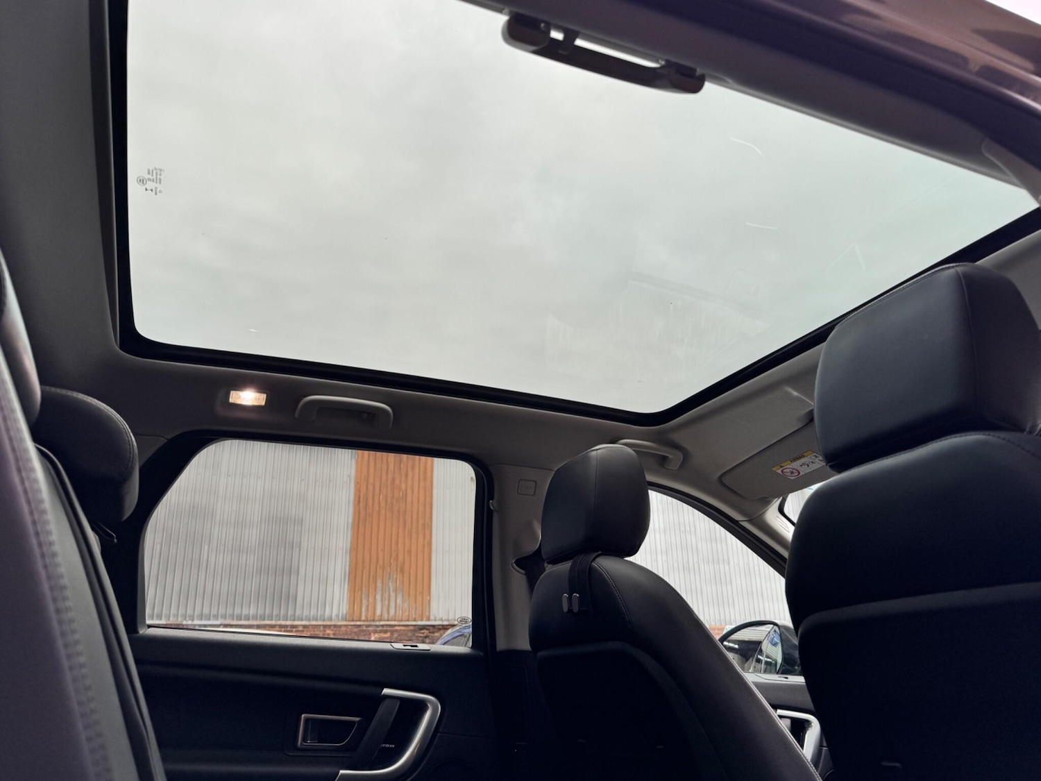 Used Land Rover Discovery Sport 2018 for sale - 76327198: Photo 56