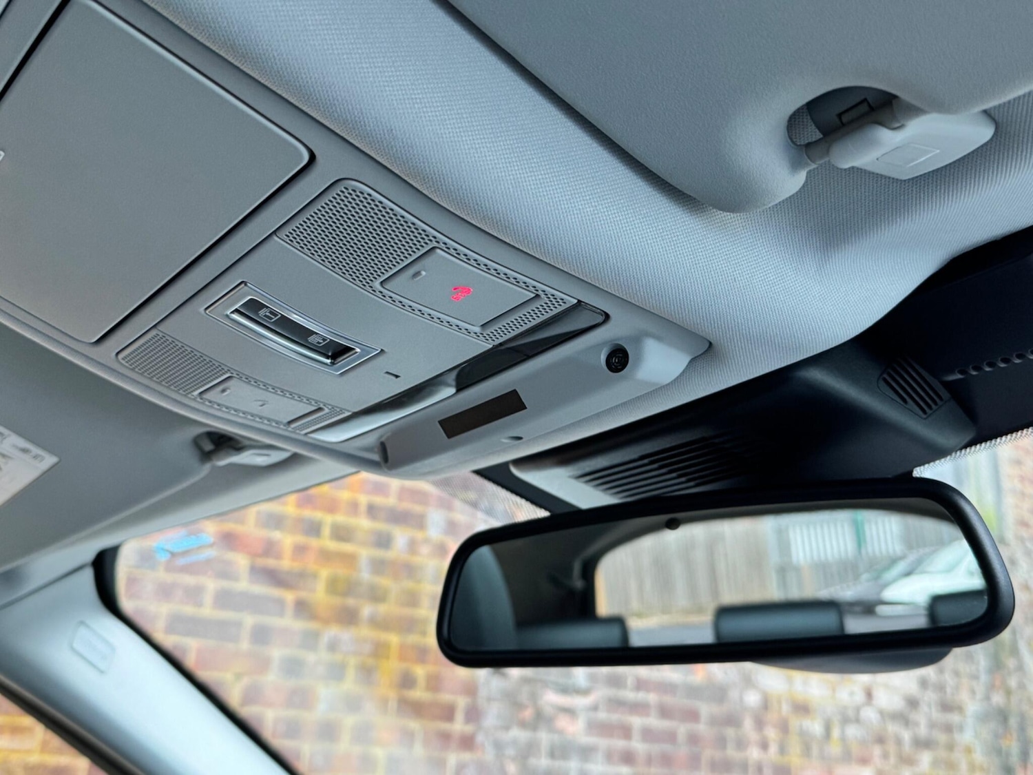 Used Land Rover Discovery Sport 2018 for sale - 76327198: Photo 58