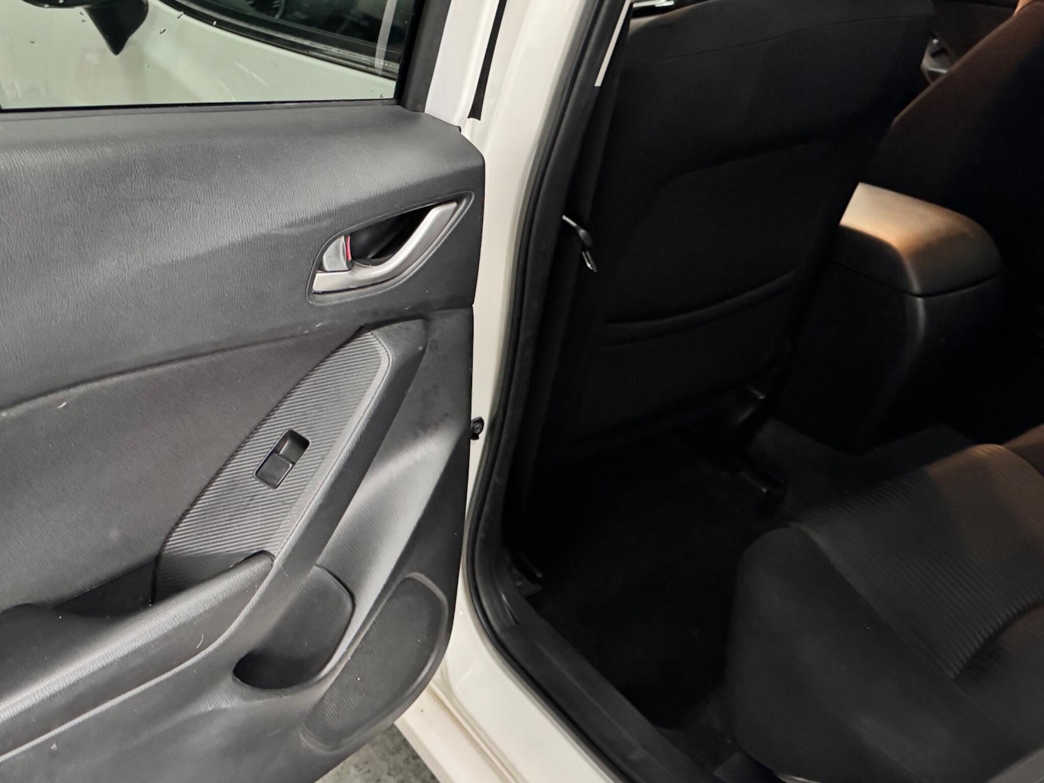 Used Mazda Mazda3 2015 for sale - 76381366: Photo 36