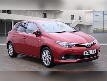 2016 (16) - 1.8 VVT-h Business Edition CVT Euro 6 (s/s) 5dr