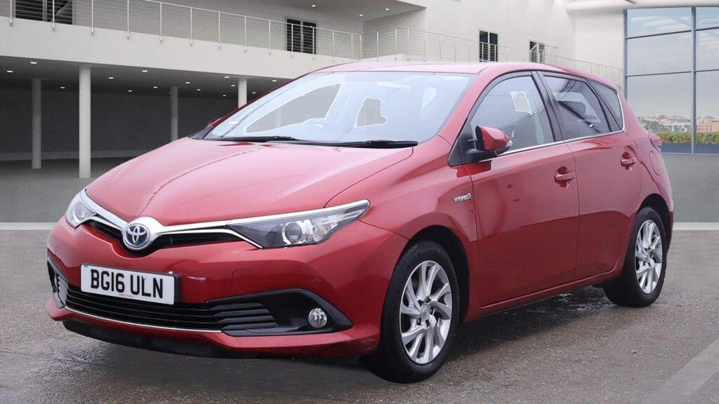 Used Toyota Auris 2016 for sale - 76327351: Photo 2