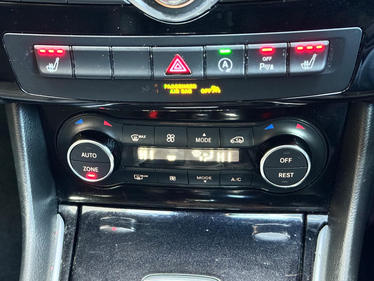 Used Infiniti Q30 2017 for sale - 76327205: Photo 33