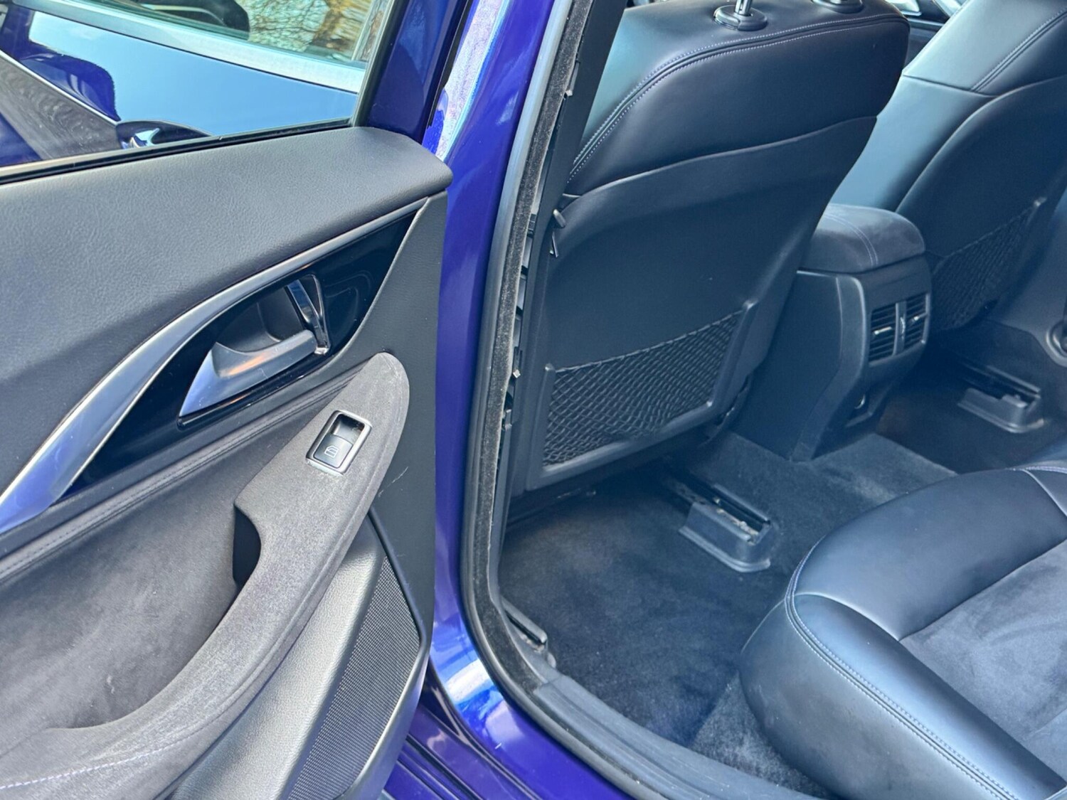 Used Infiniti Q30 2017 for sale - 76327205: Photo 40