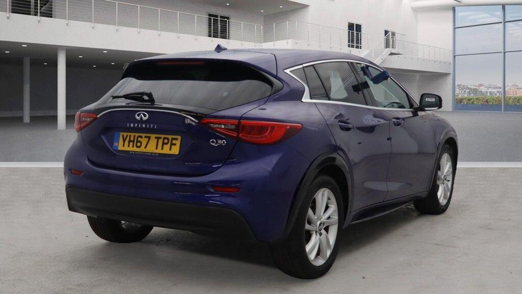 Used Infiniti Q30 2017 for sale - 76327205: Photo 6