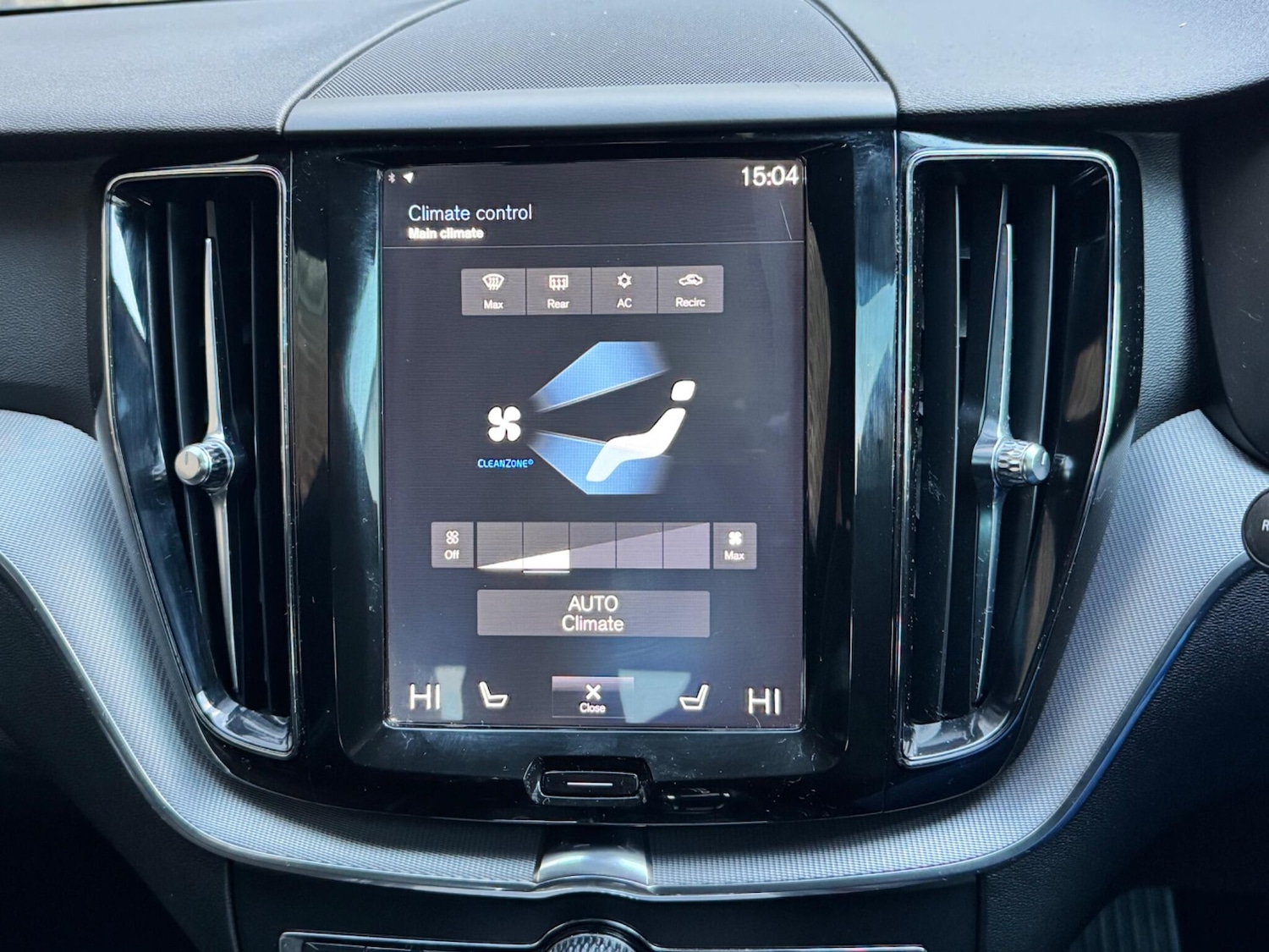 Used Volvo XC60 2018 for sale - 76572652: Photo 27