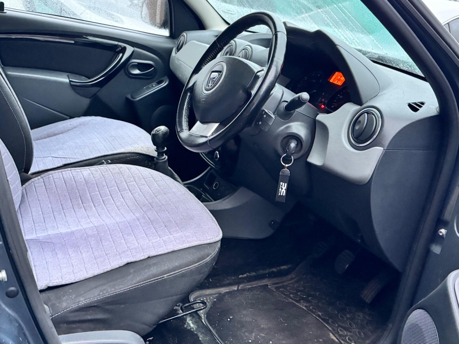 Used Dacia Duster 2013 for sale - 76521869: Photo 2