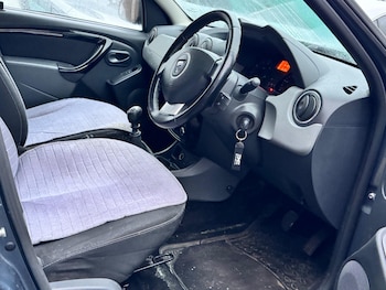 Used Dacia Duster 2013 for sale - 76521869: Photo