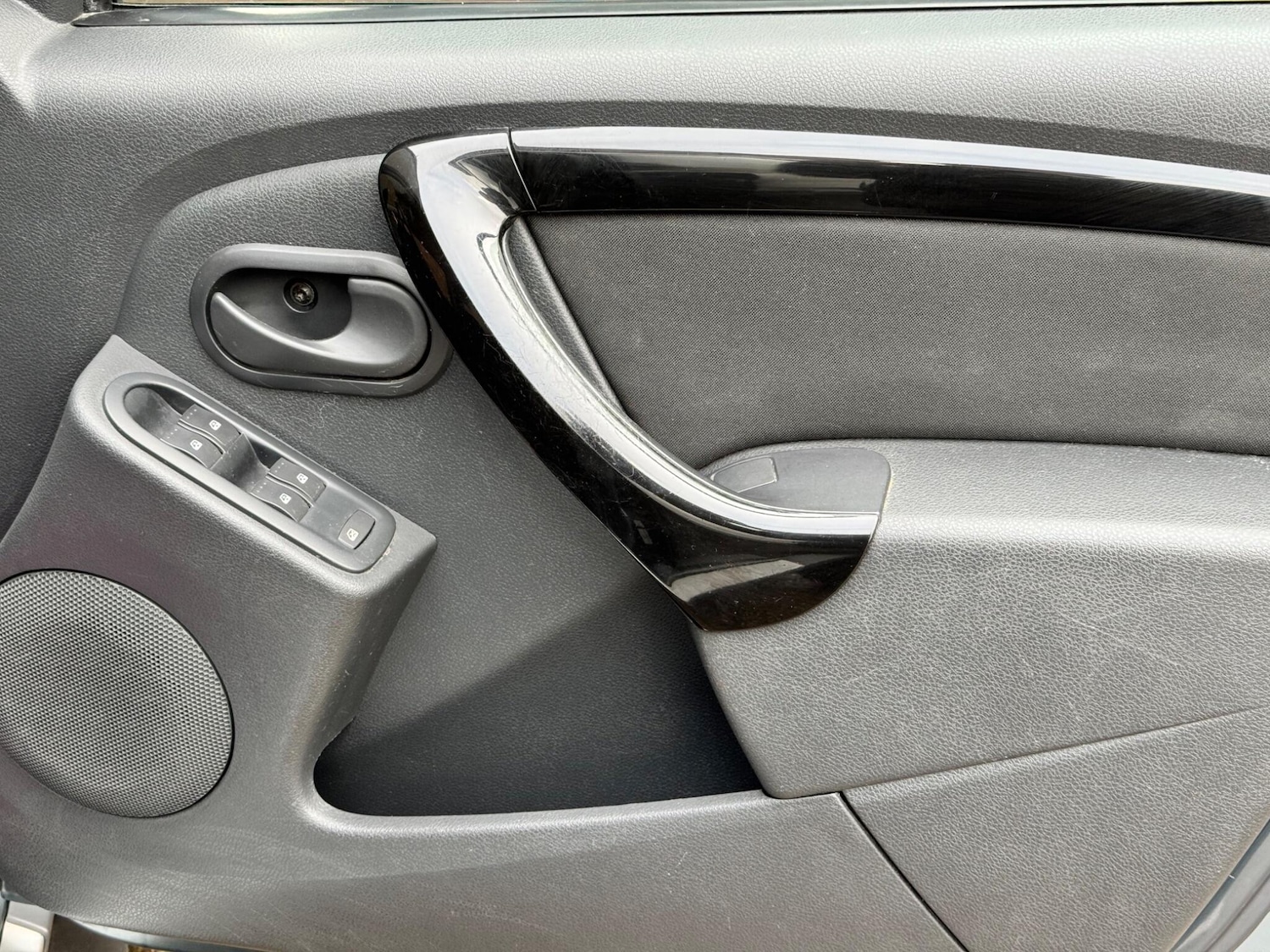 Used Dacia Duster 2013 for sale - 76521869: Photo 30