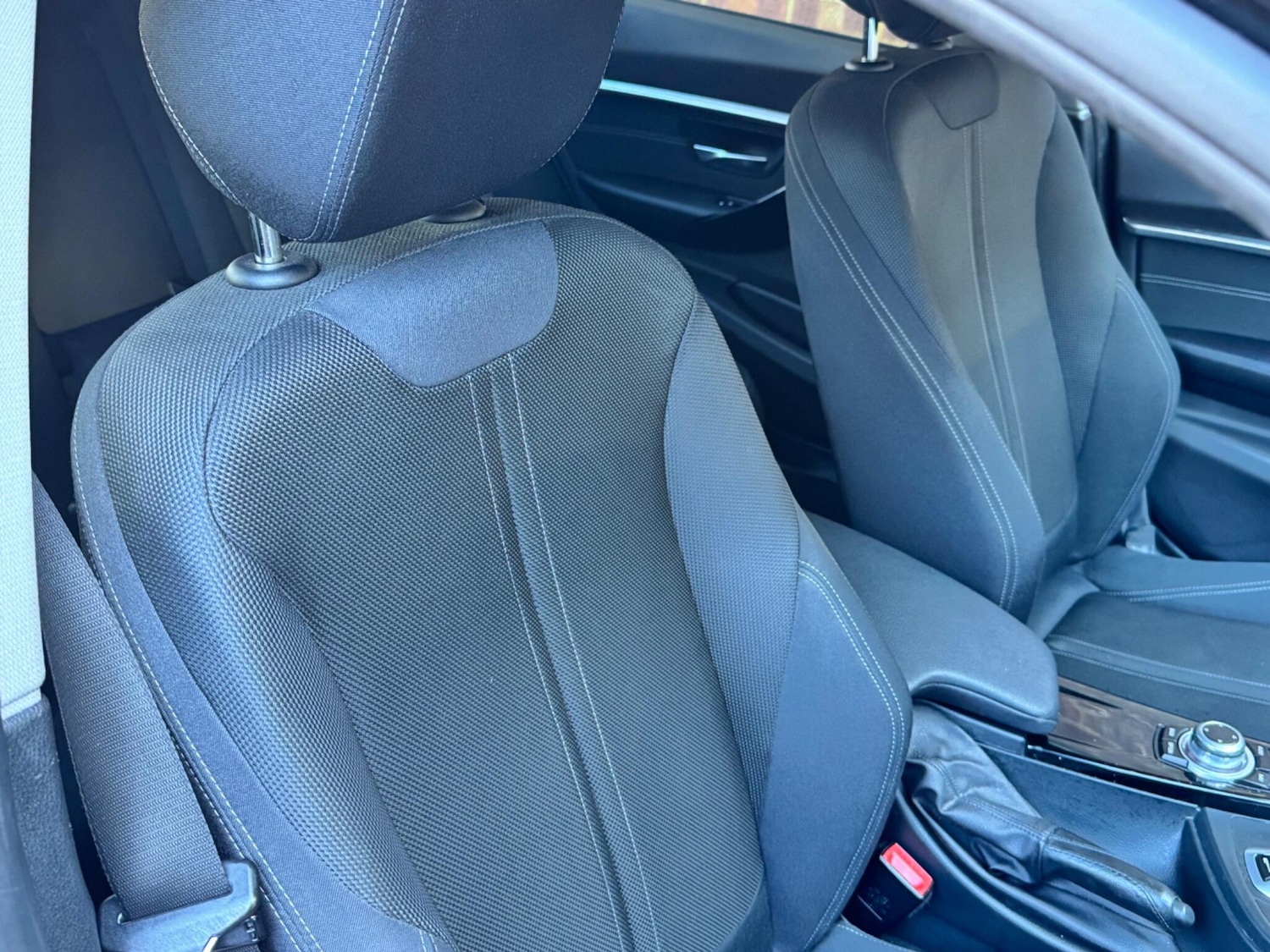 Used BMW 3 Series 2017 for sale - 77440296: Photo 38