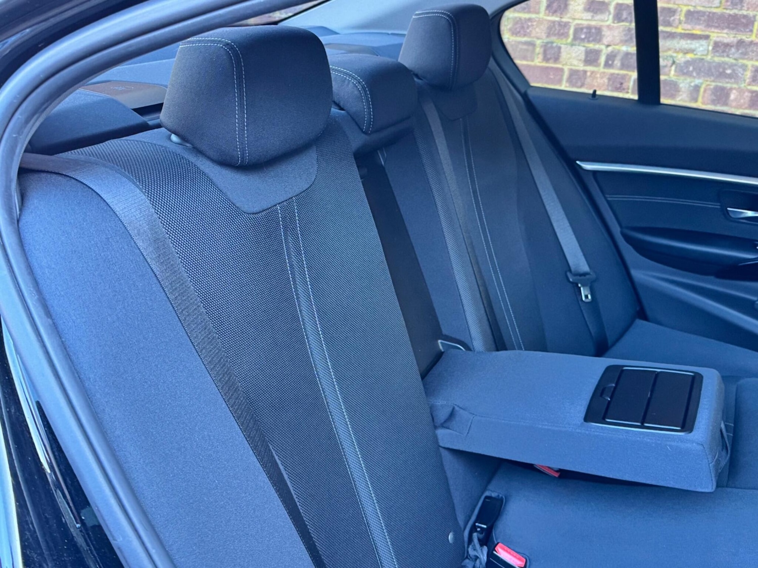 Used BMW 3 Series 2017 for sale - 77440296: Photo 39