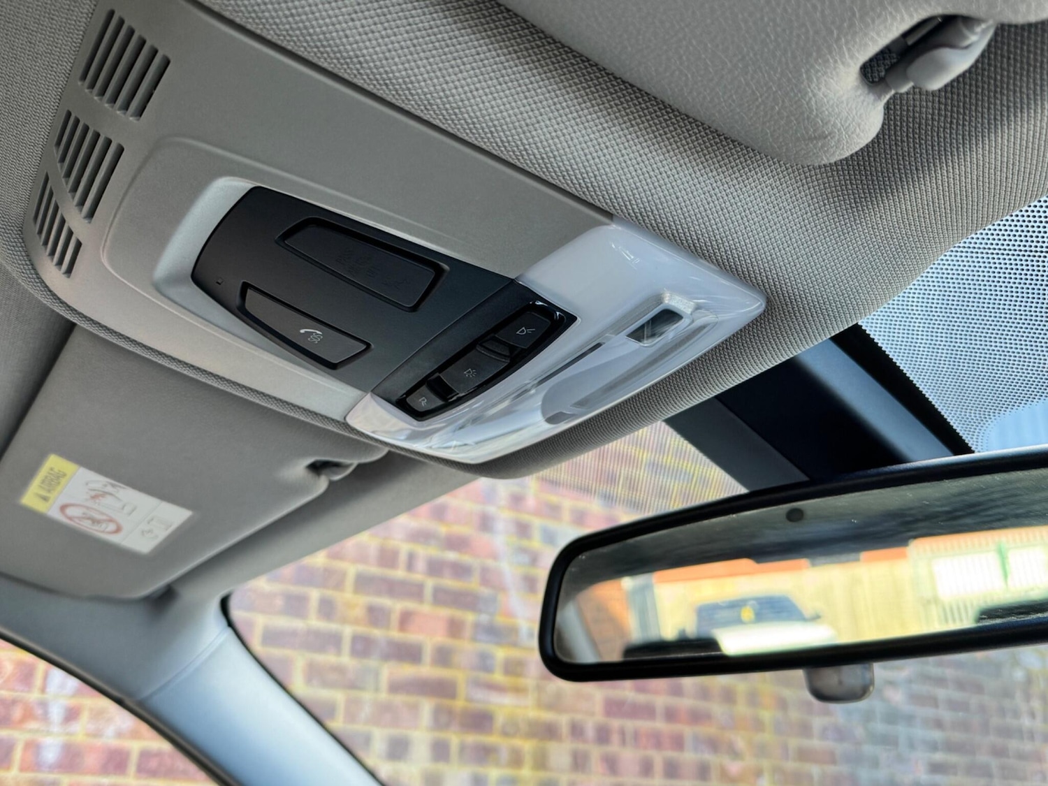 Used BMW 3 Series 2017 for sale - 77440296: Photo 42