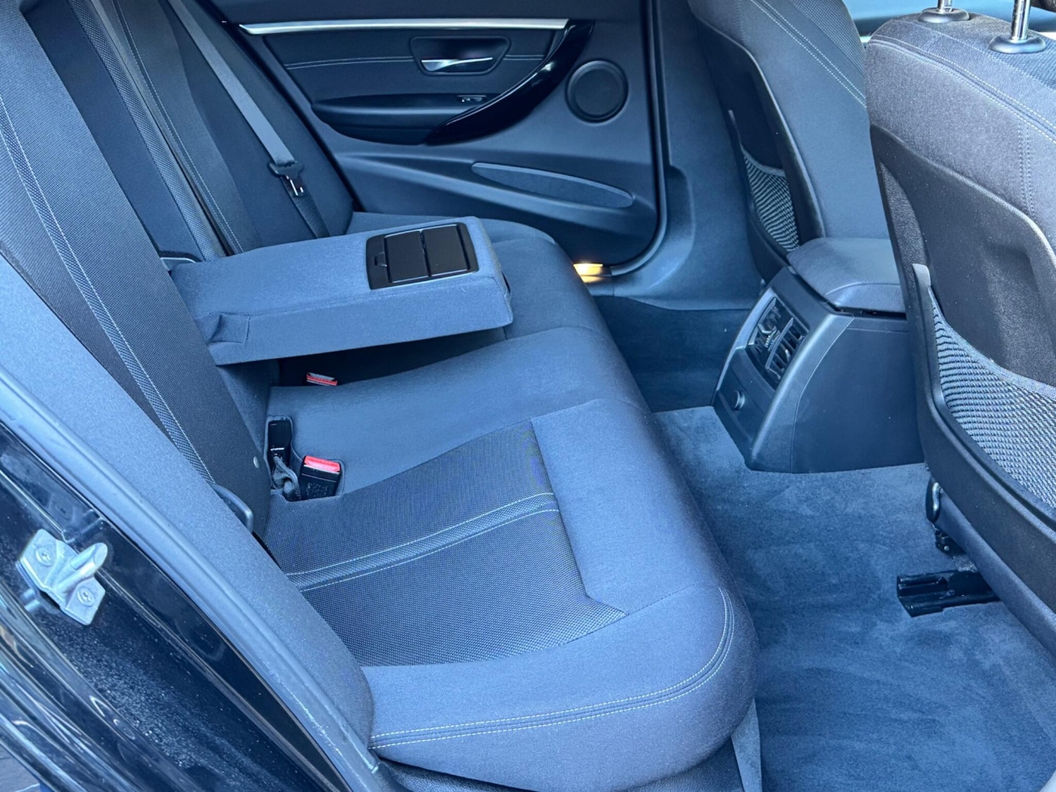 Used BMW 3 Series 2017 for sale - 77440296: Photo 8