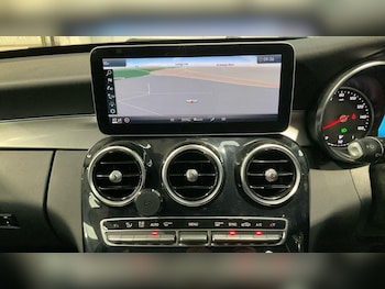 Used Mercedes-Benz C Class 2019 for sale - 76498968: Photo