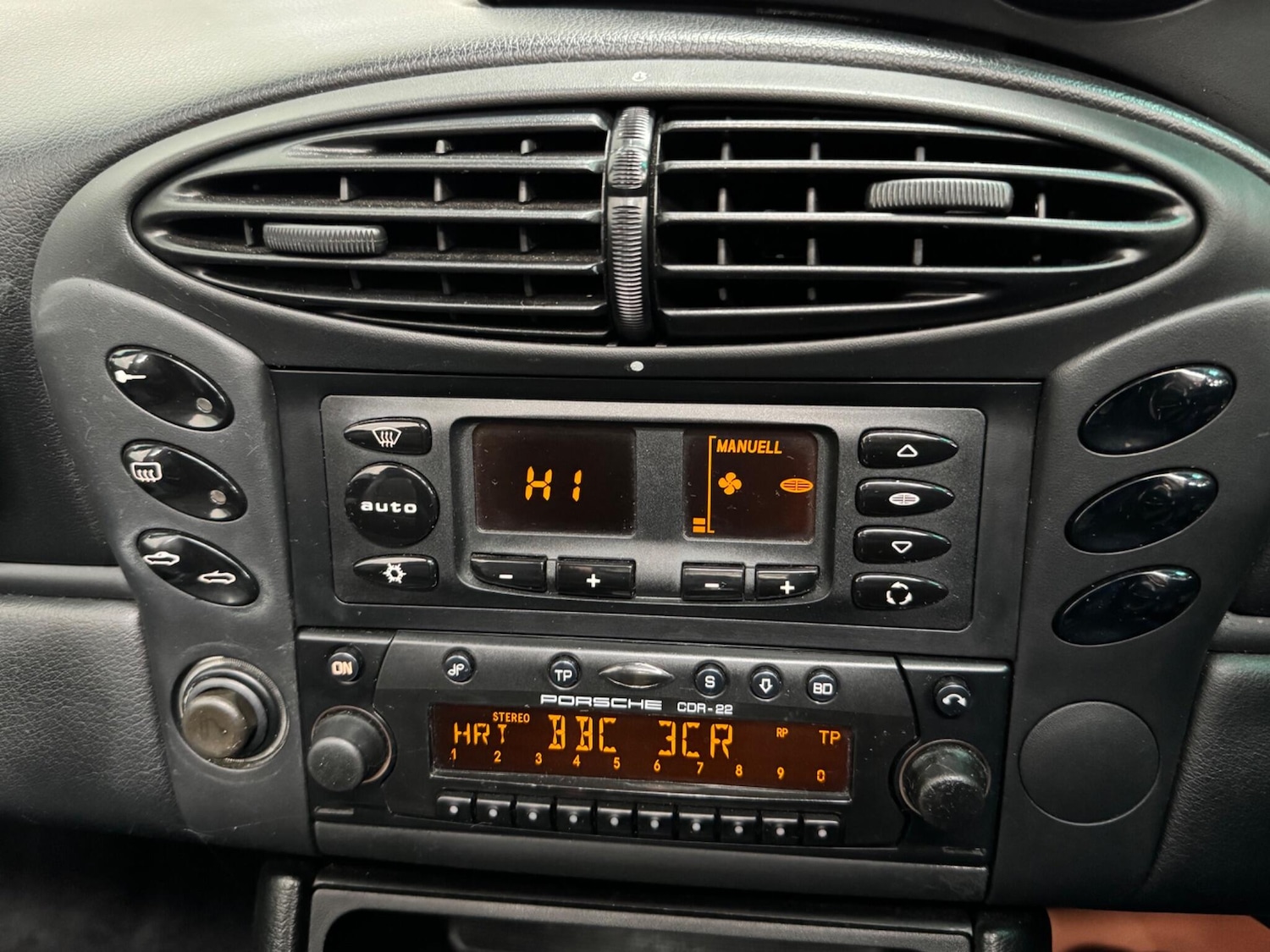 Used Porsche Boxster 2001 for sale - 77191508: Photo 28