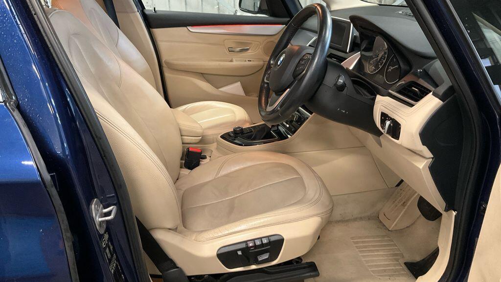 Used BMW 2 Series 2014 for sale - 77237830: Photo 2