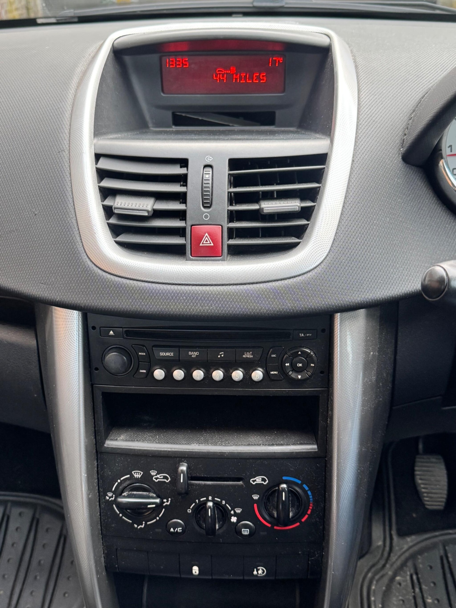 Used Peugeot 207 2008 for sale - 76573342: Photo 12