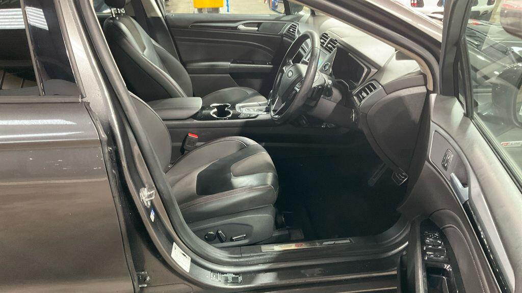 Used Ford Mondeo 2017 for sale - 77175872: Photo 3