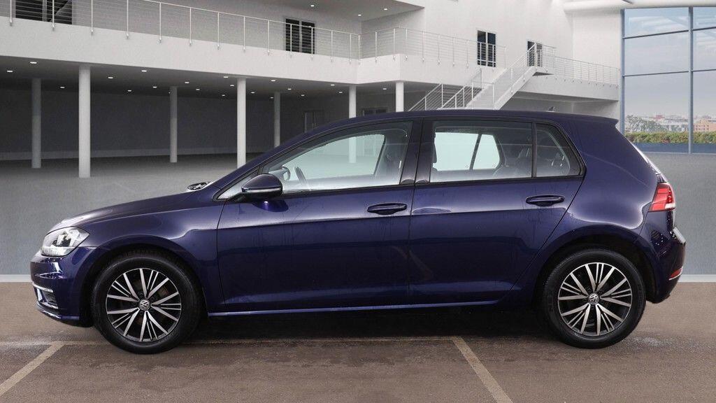 Used Volkswagen Golf 2018 for sale - 77411966: Photo 10