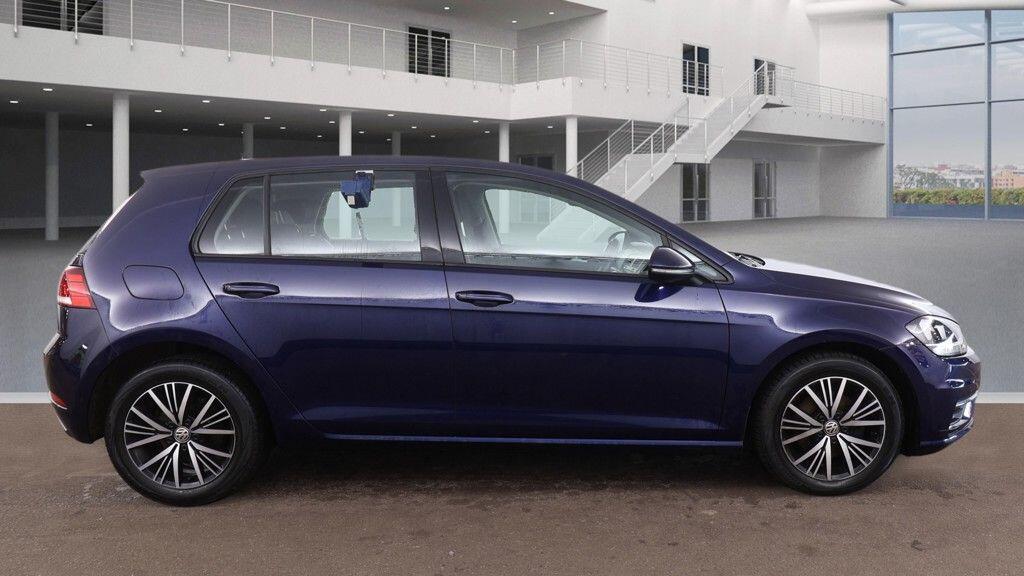 Used Volkswagen Golf 2018 for sale - 77411966: Photo 9