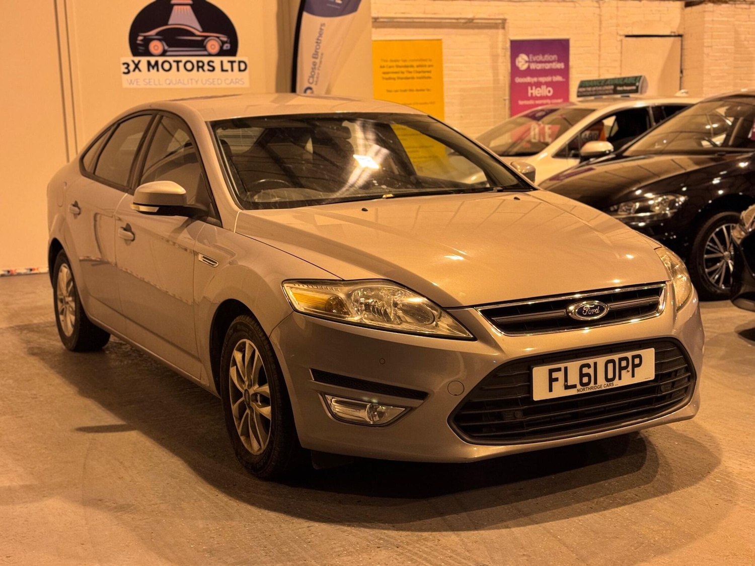 Used Ford Mondeo 2011 for sale - 76997004: Photo 2