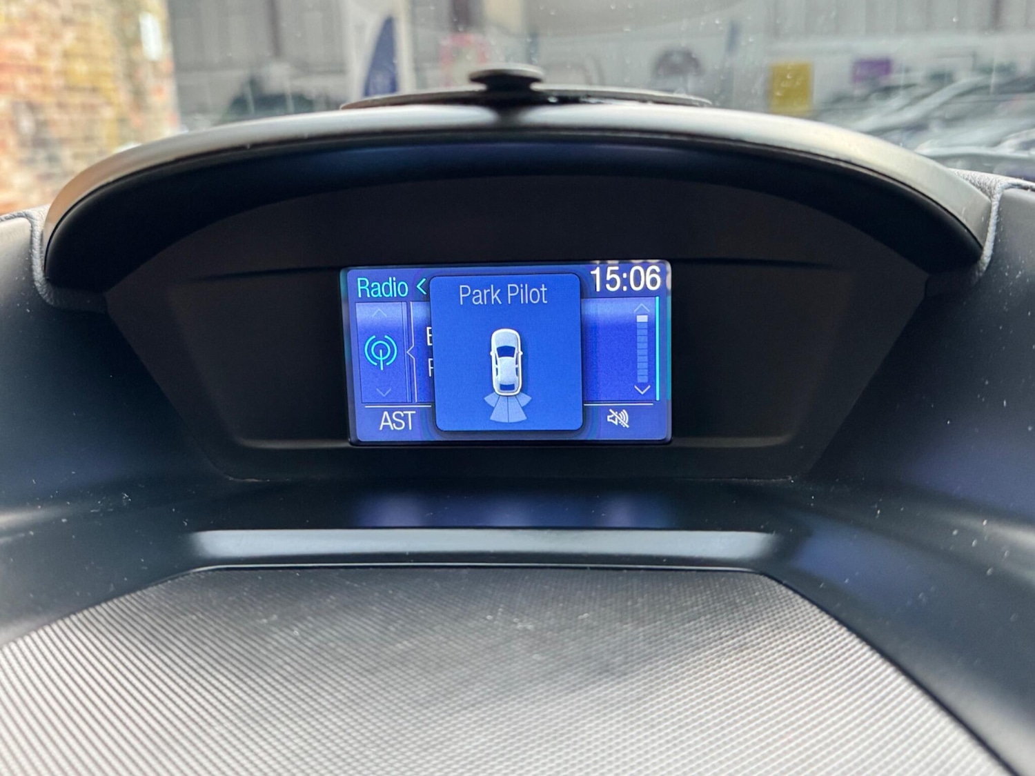 Used Ford Kuga 2014 for sale - 76742962: Photo 31