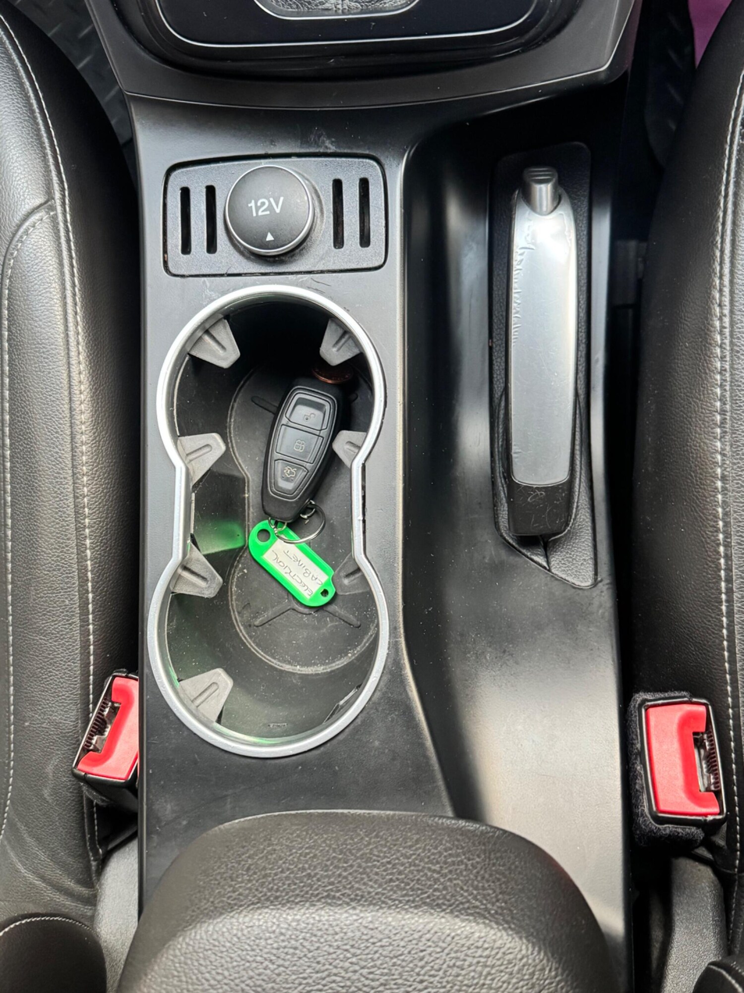 Used Ford Kuga 2014 for sale - 76742962: Photo 35