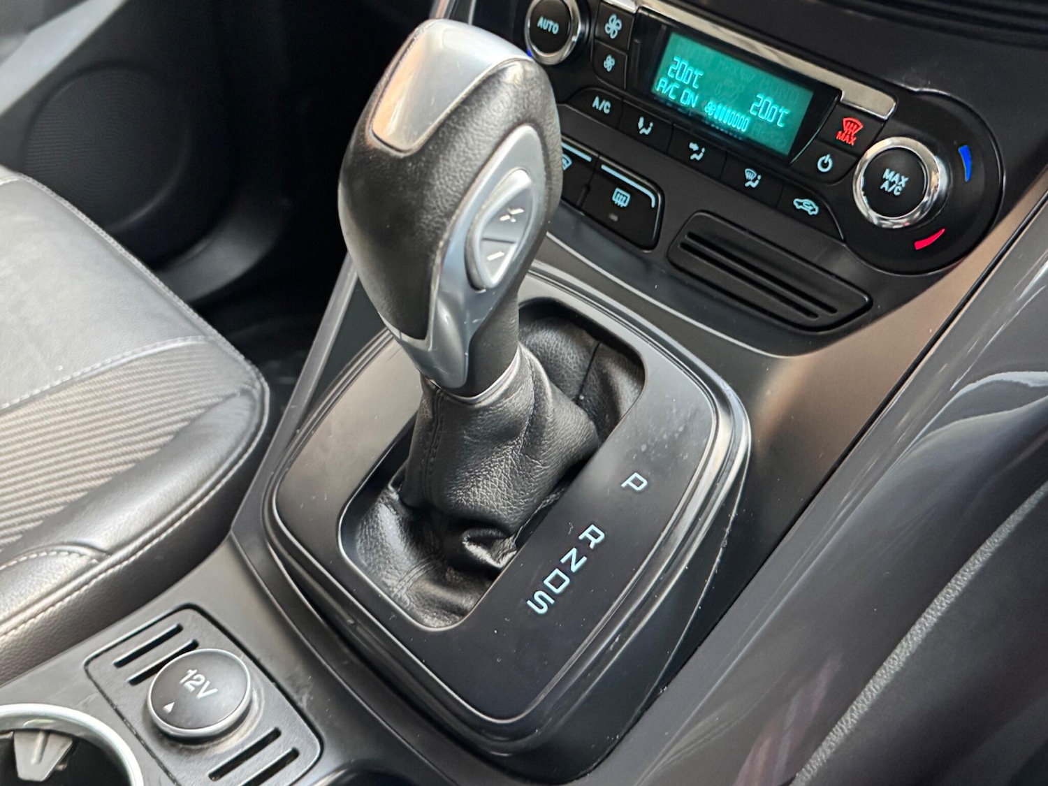 Used Ford Kuga 2014 for sale - 76742962: Photo 36