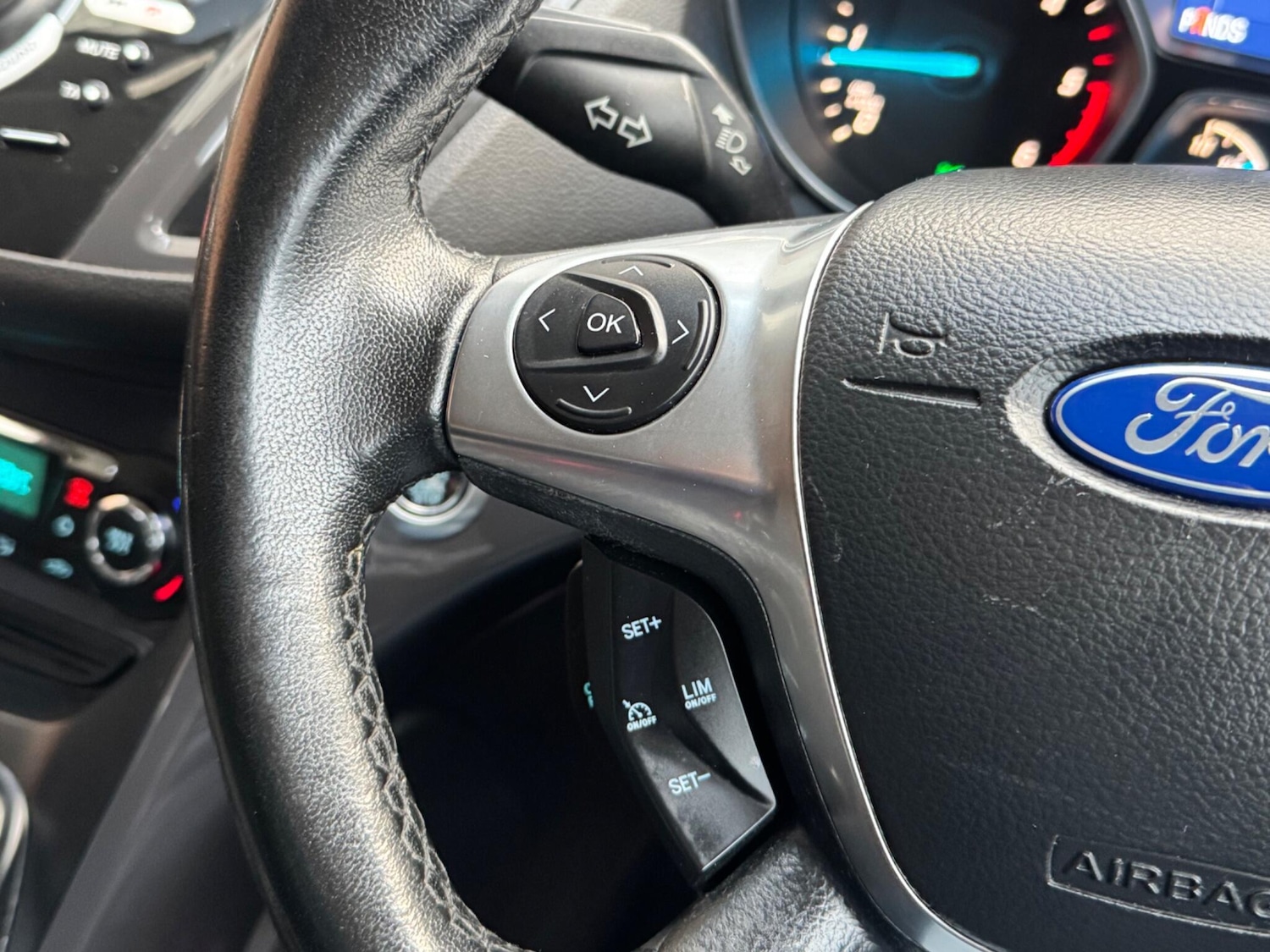 Used Ford Kuga 2014 for sale - 76742962: Photo 44