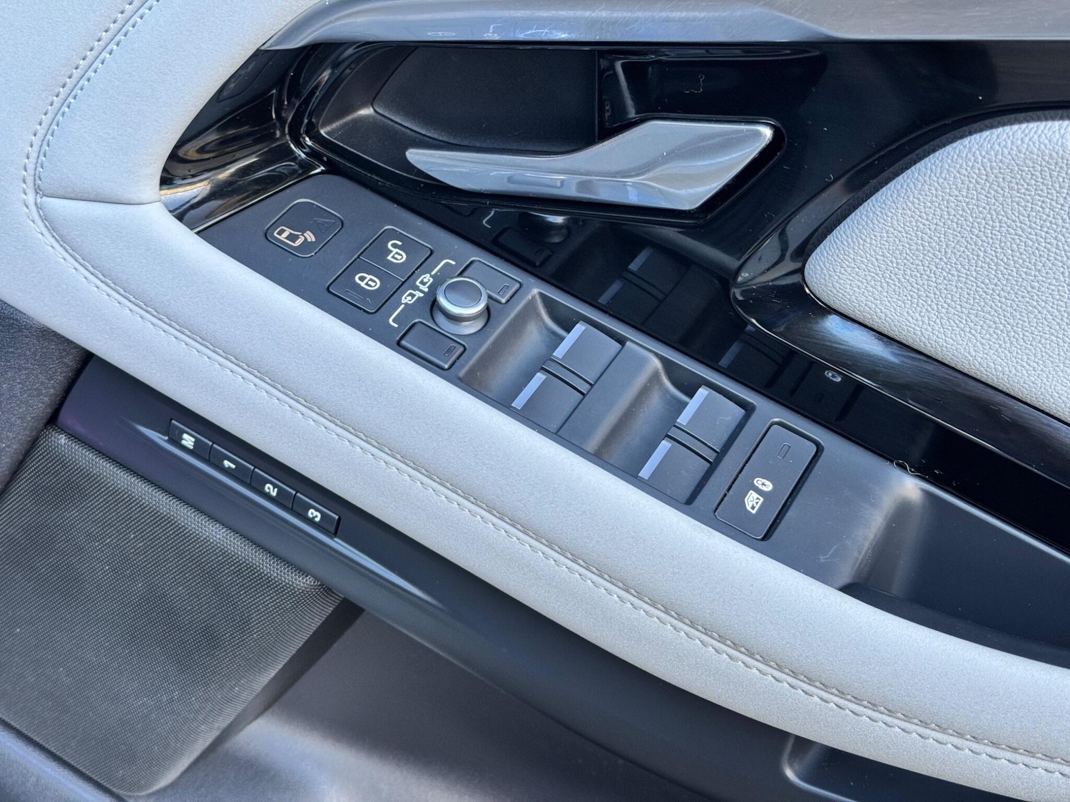 Used Land Rover Range Rover Evoque 2019 for sale - 76592033: Photo 45