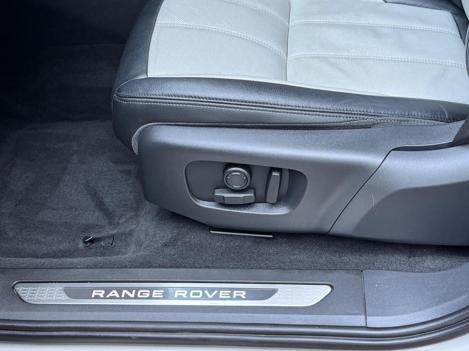 Used Land Rover Range Rover Evoque 2019 for sale - 76592033: Photo 48