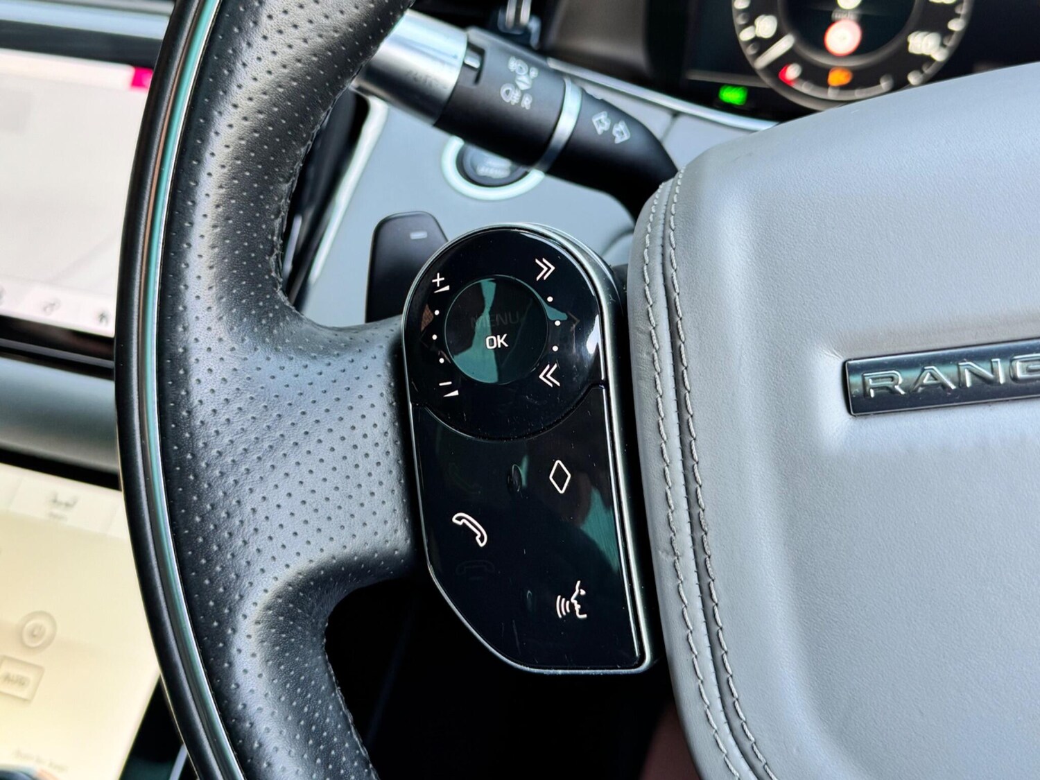 Used Land Rover Range Rover Evoque 2019 for sale - 76592033: Photo 52