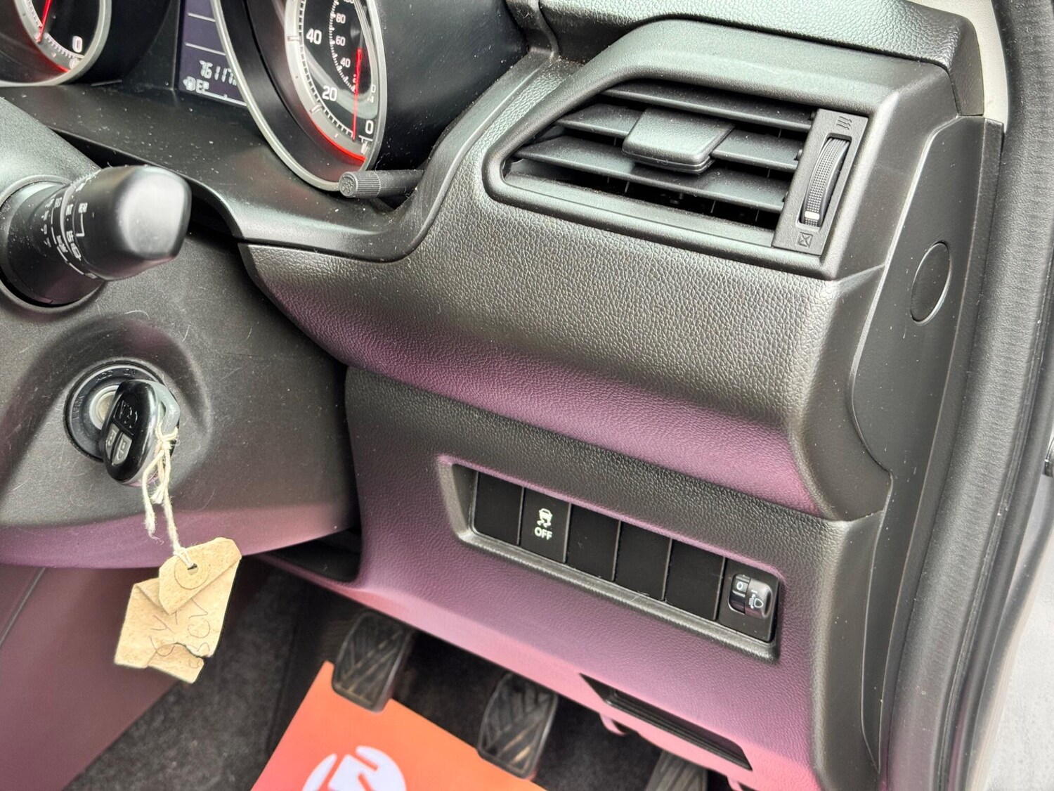 Used Suzuki Swift 2019 for sale - 76913332: Photo 28