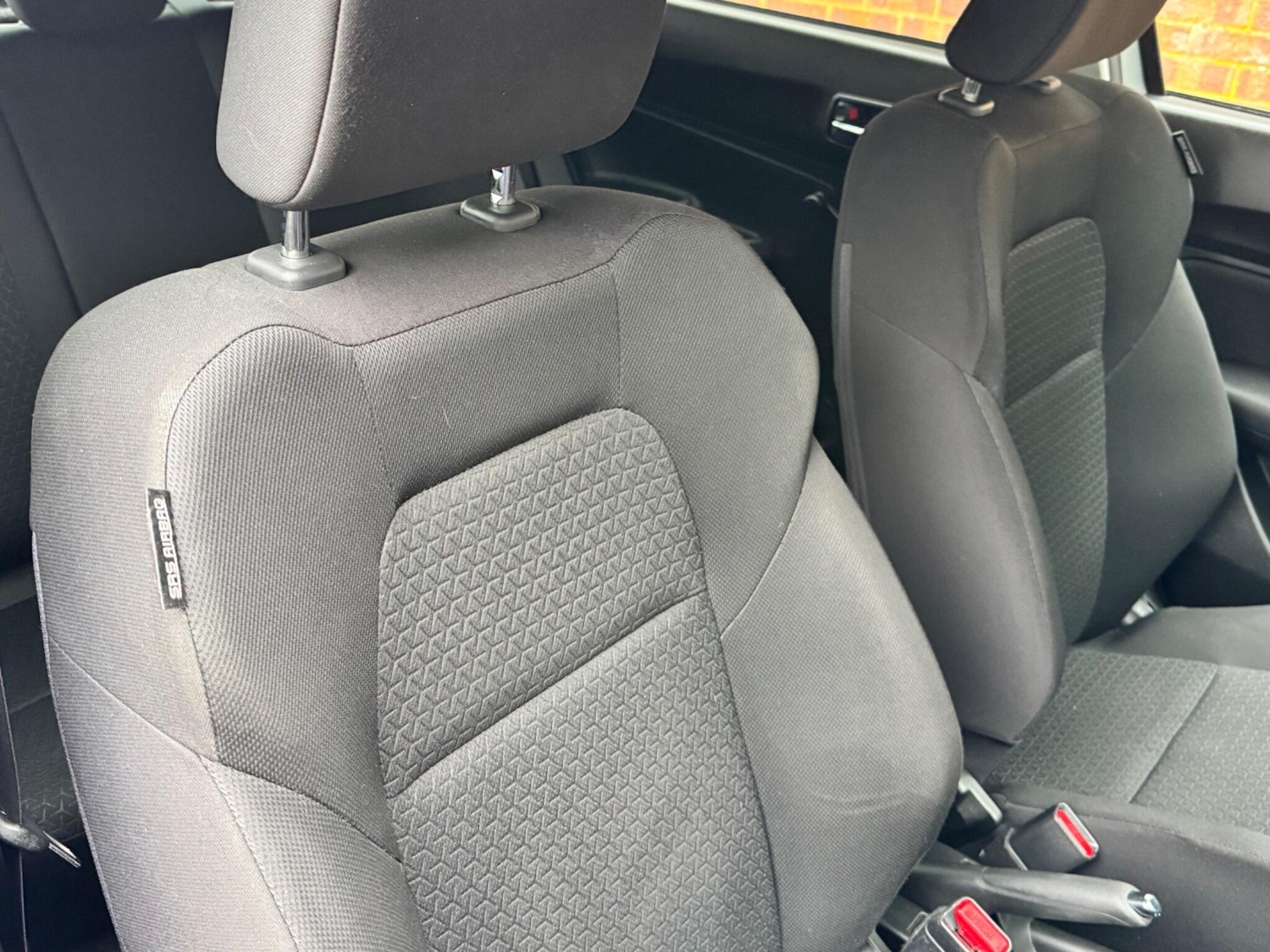 Used Suzuki Swift 2019 for sale - 76913332: Photo 34