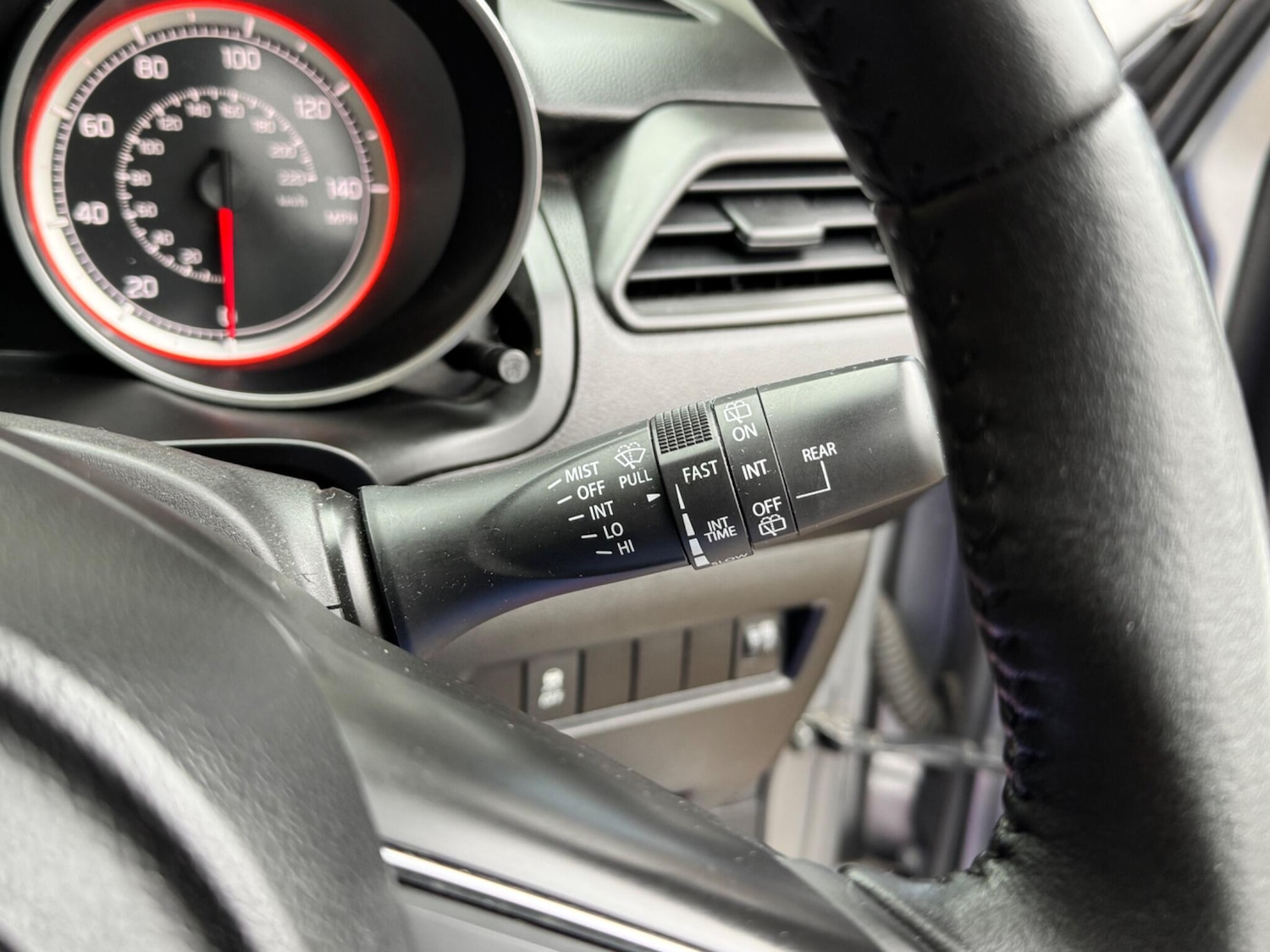 Used Suzuki Swift 2019 for sale - 76913332: Photo 38