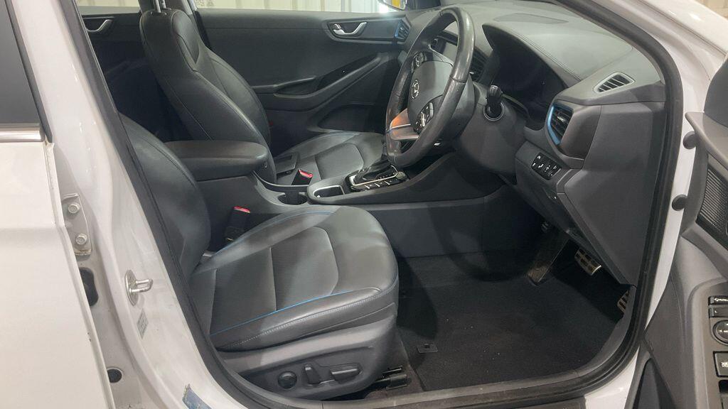 Used Hyundai IONIQ 2016 for sale - 77163213: Photo 3