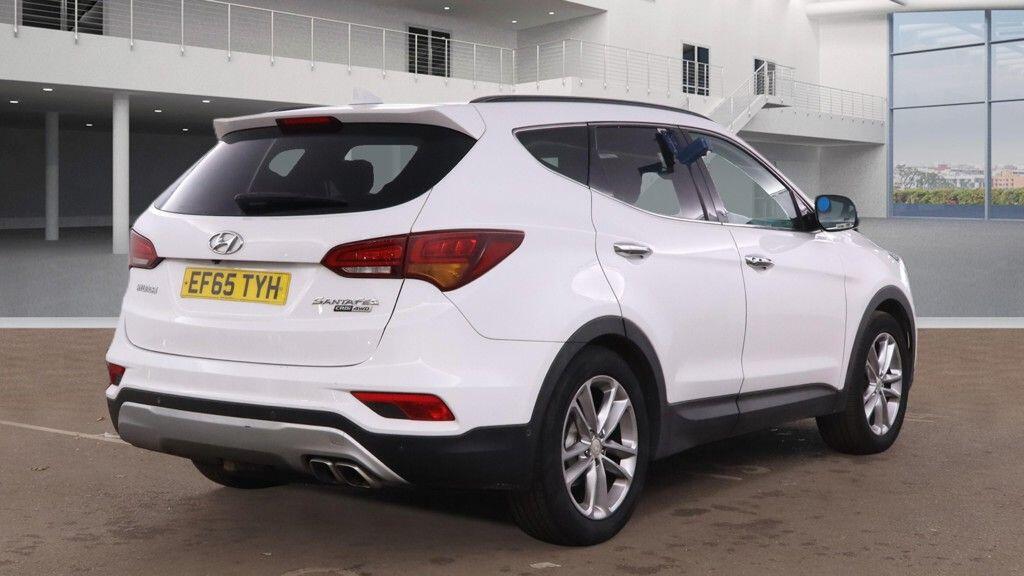 Used Hyundai Santa Fe 2015 for sale - 77109861: Photo 5