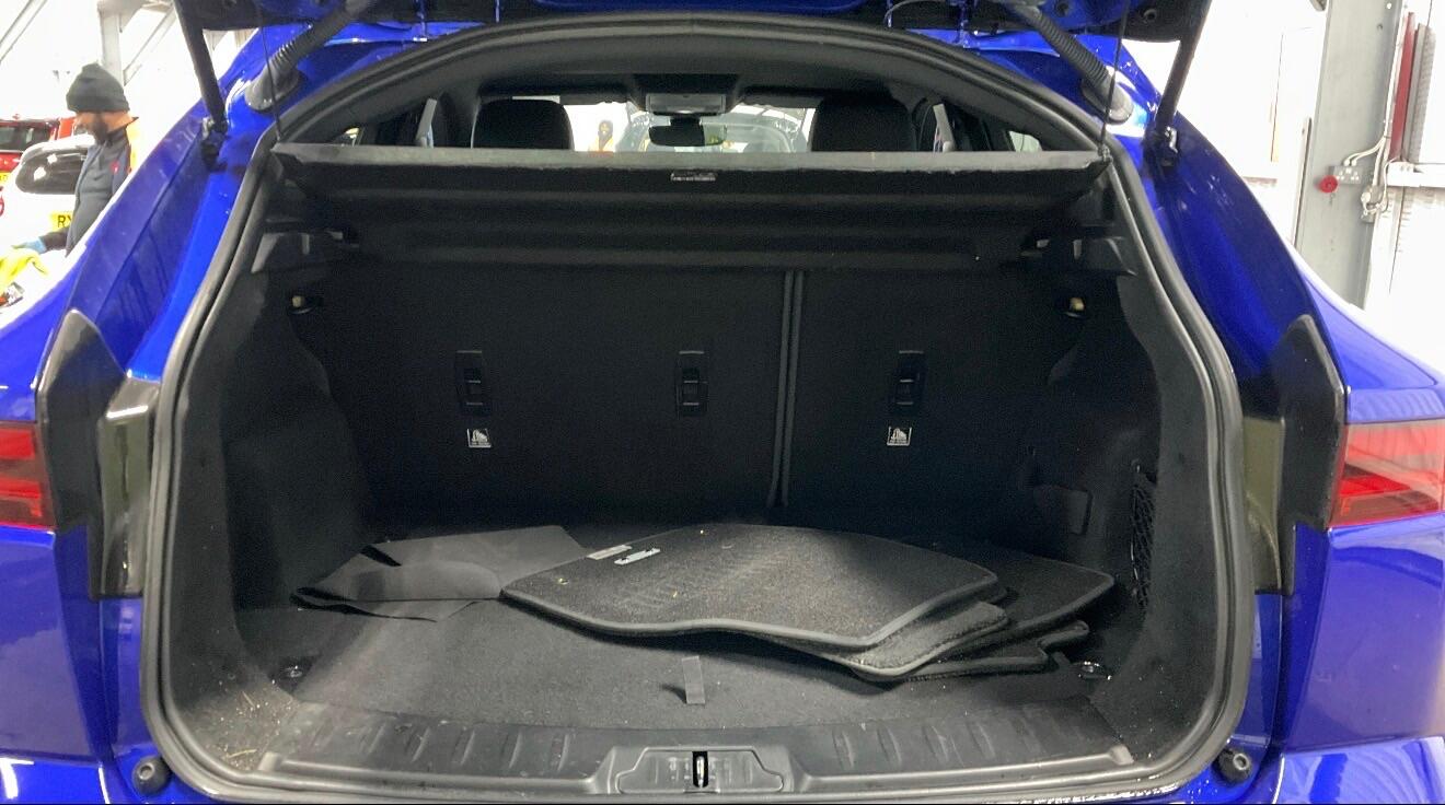 Used Jaguar E-Pace 2018 for sale - 76753027: Photo 6