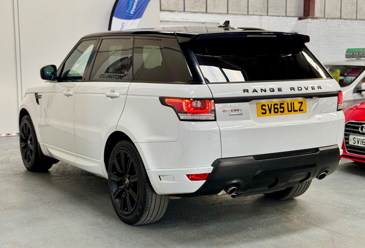 Used Land Rover Range Rover Sport 2015 for sale - 76608584: Photo 12