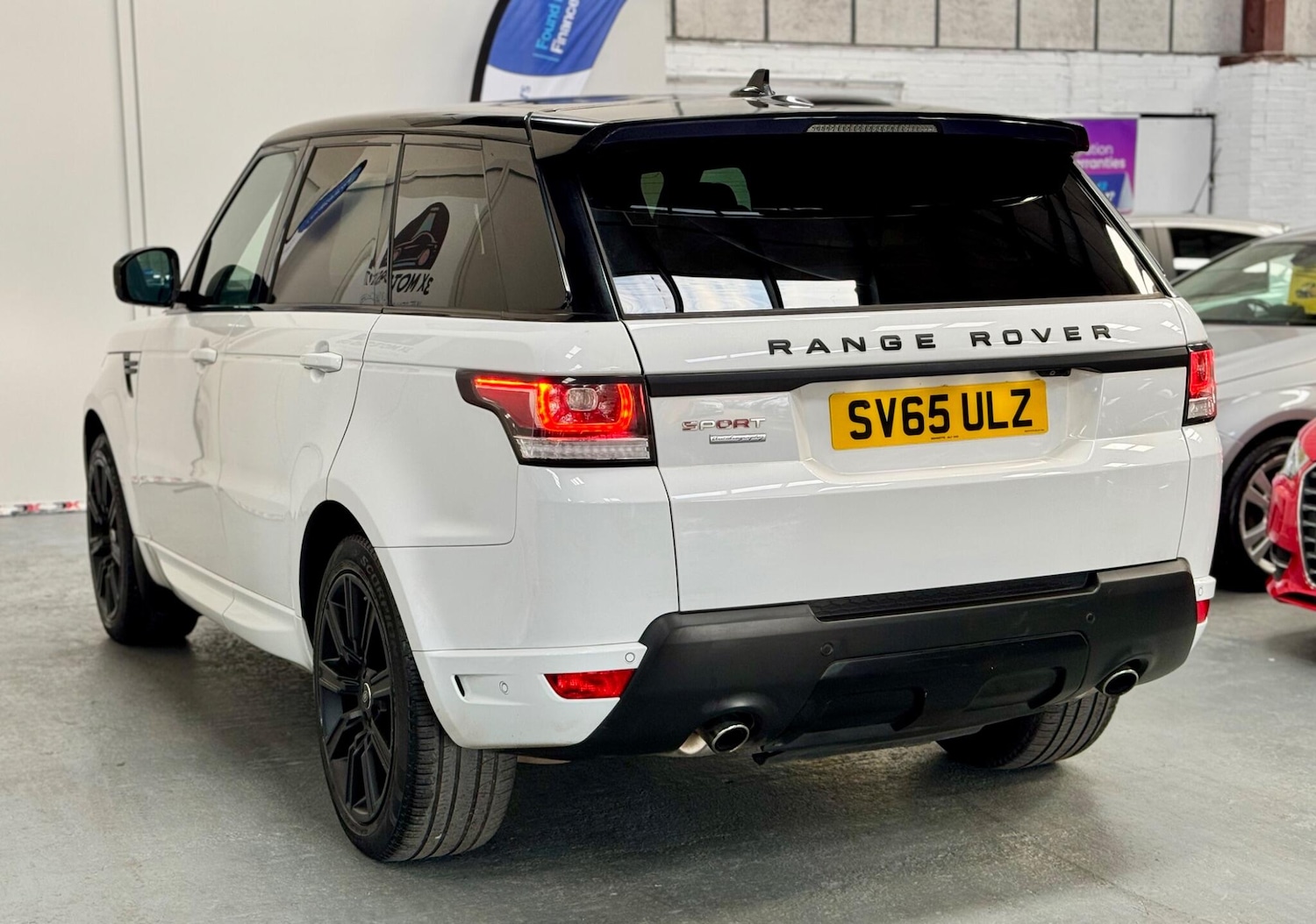 Used Land Rover Range Rover Sport 2015 for sale - 76608584: Photo 13