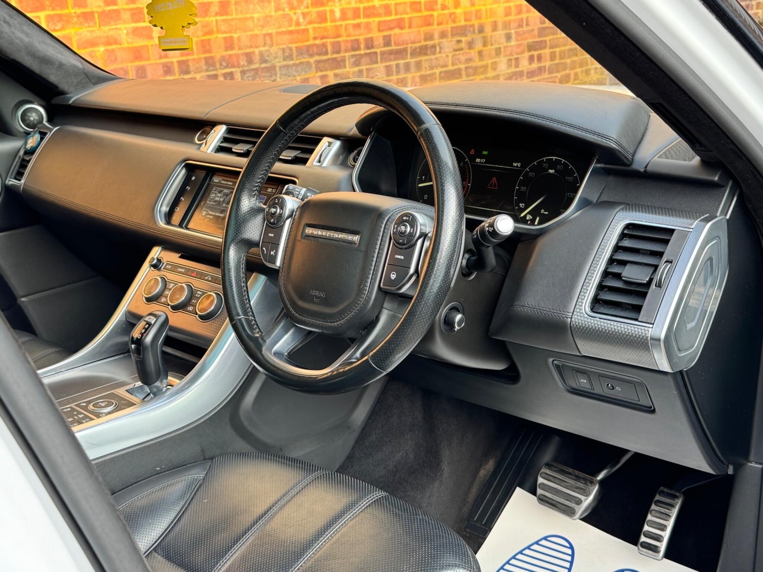 Used Land Rover Range Rover Sport 2015 for sale - 76608584: Photo 22