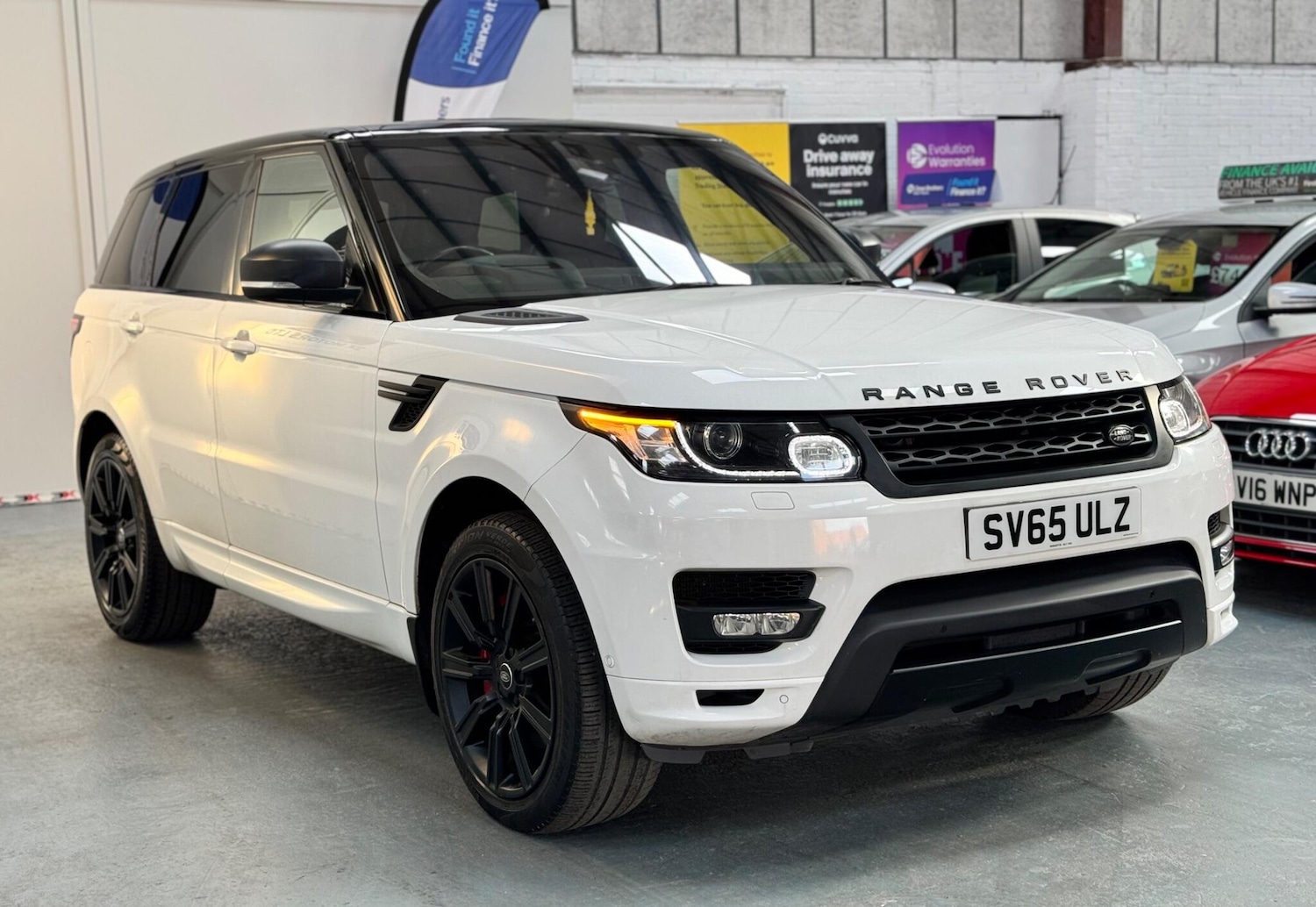 Used Land Rover Range Rover Sport 2015 for sale - 76608584: Photo 3