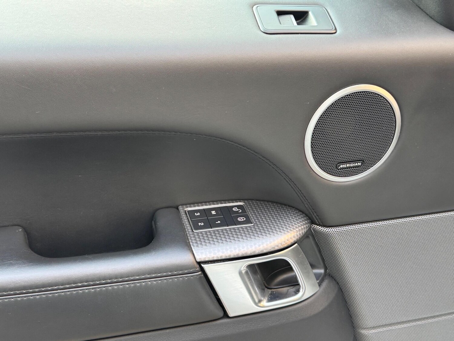 Used Land Rover Range Rover Sport 2015 for sale - 76608584: Photo 36