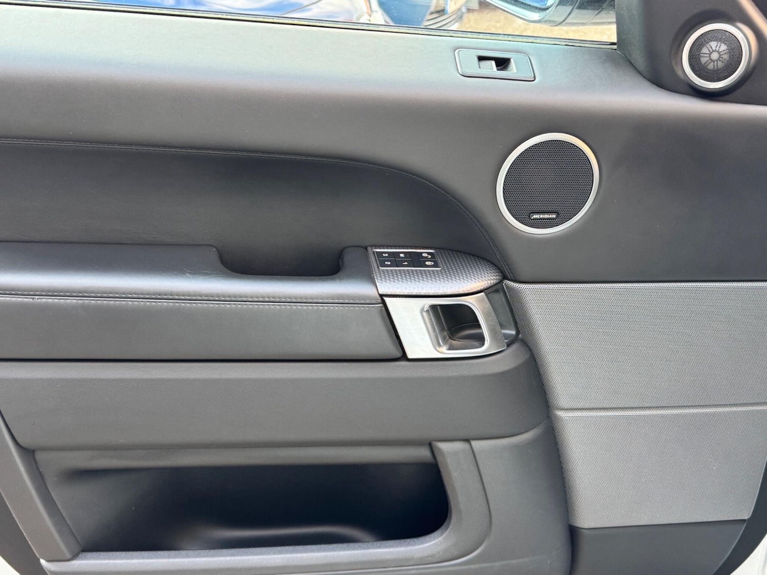 Used Land Rover Range Rover Sport 2015 for sale - 76608584: Photo 37