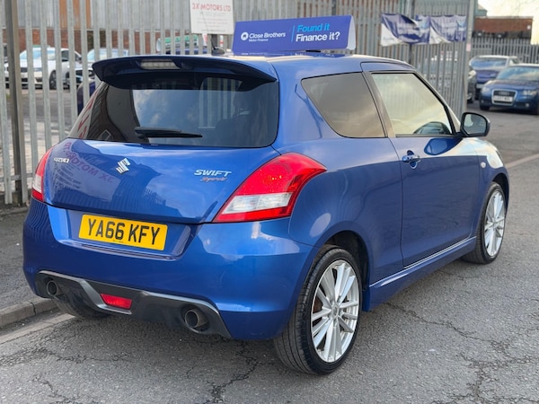 Used Suzuki Swift 2017 for sale - 76326499: Photo 6
